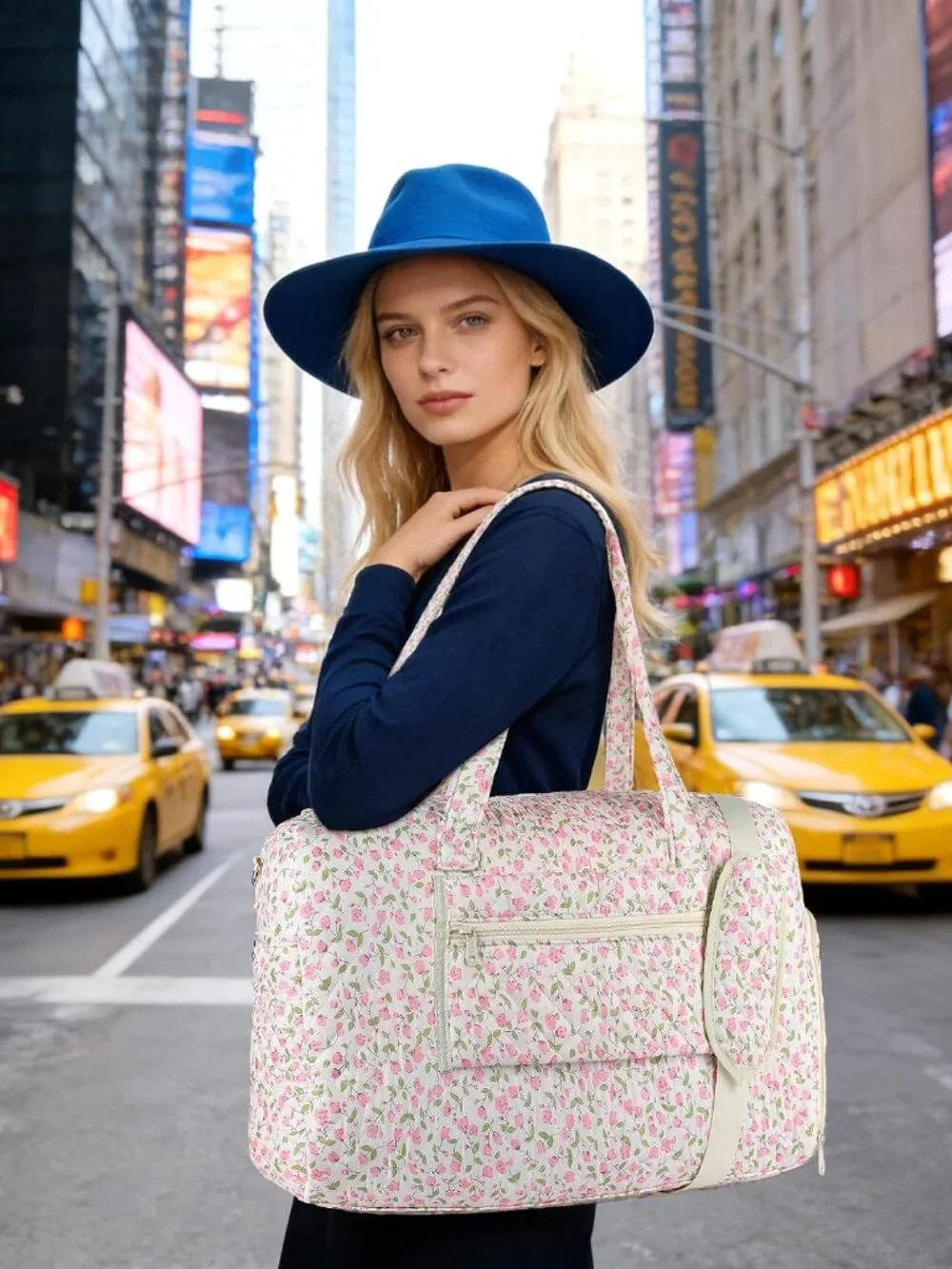 Floral Quilted Duffle Bag, Weekender Bag with Makeup Pouch Women | Floral Quilte